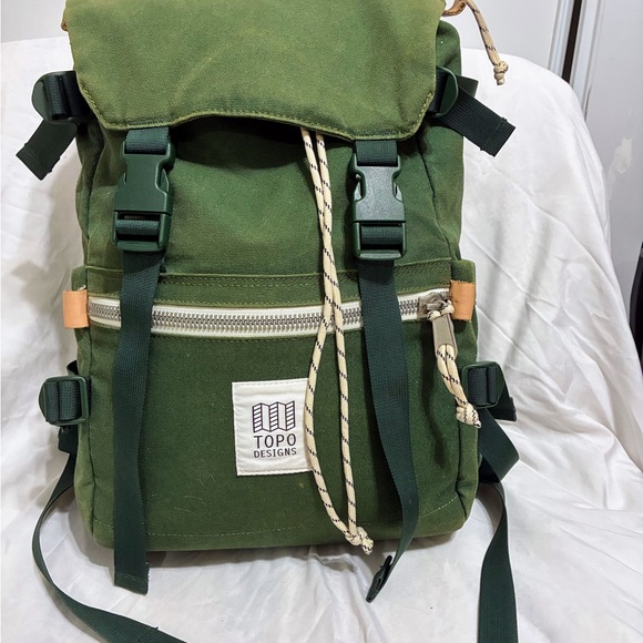 Topo Designs Rover collection backpack army green EUC - Picture 1 of 13